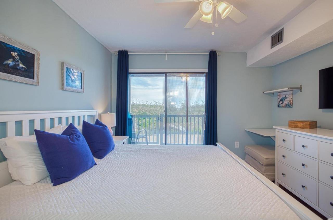 Beautiful Beachfront-Oceanfront First Floor 2Br 2Ba Condo In Cherry Grove, North Myrtle Beach! Renovated With A Fully Equipped Kitchen, 3 Separate Beds, Pool, Private Patio & Steps To The Sand! Luaran gambar